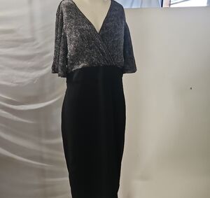 Shein Curve Shiny Black Top Women Mid Dress Size 1 X 40 in L